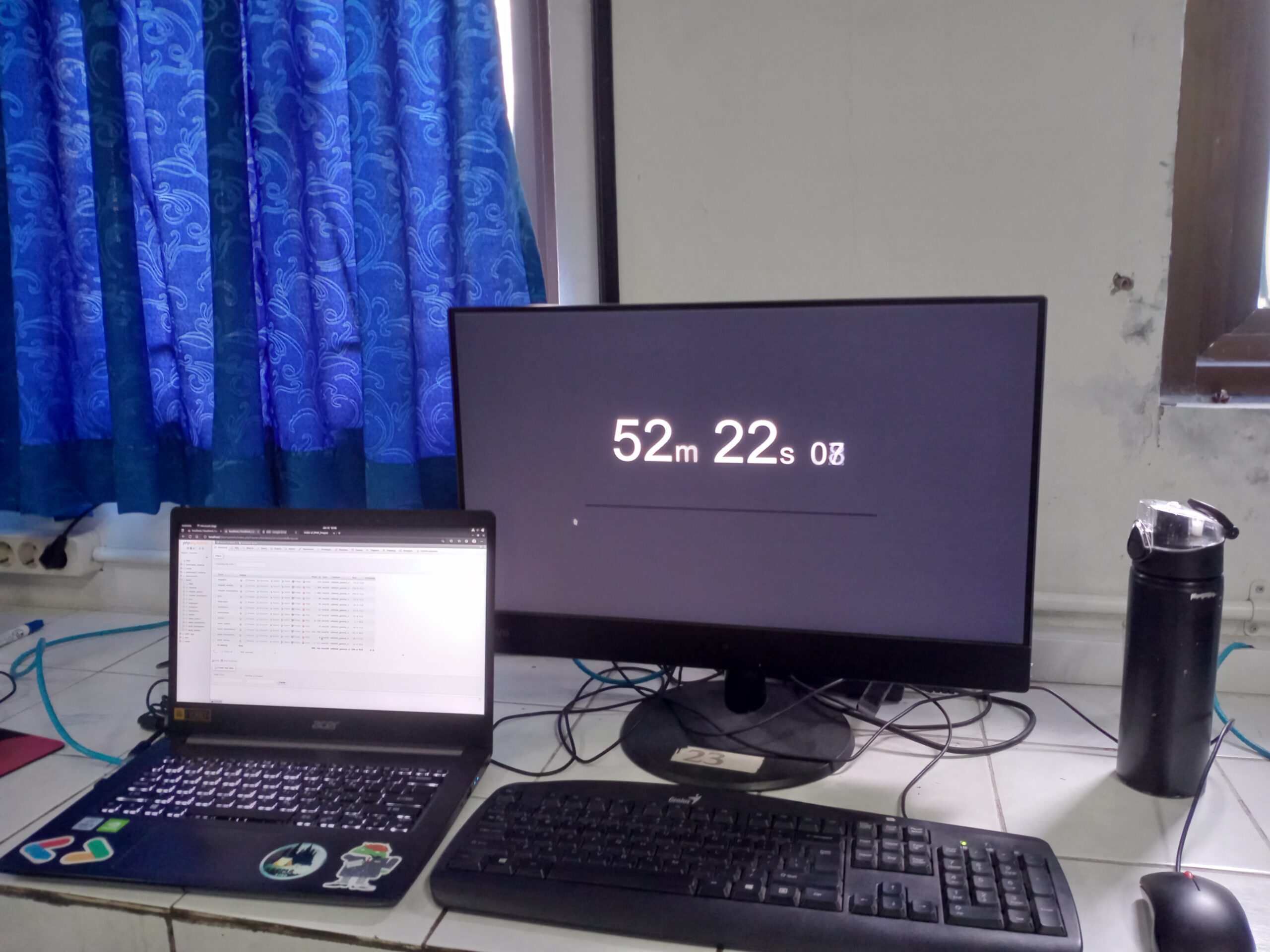 Meja Aslab